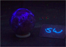 Load image into Gallery viewer, Fluorescent Fluorite w Crystal Vugs 35mm Sphere for UV Collection 6268
